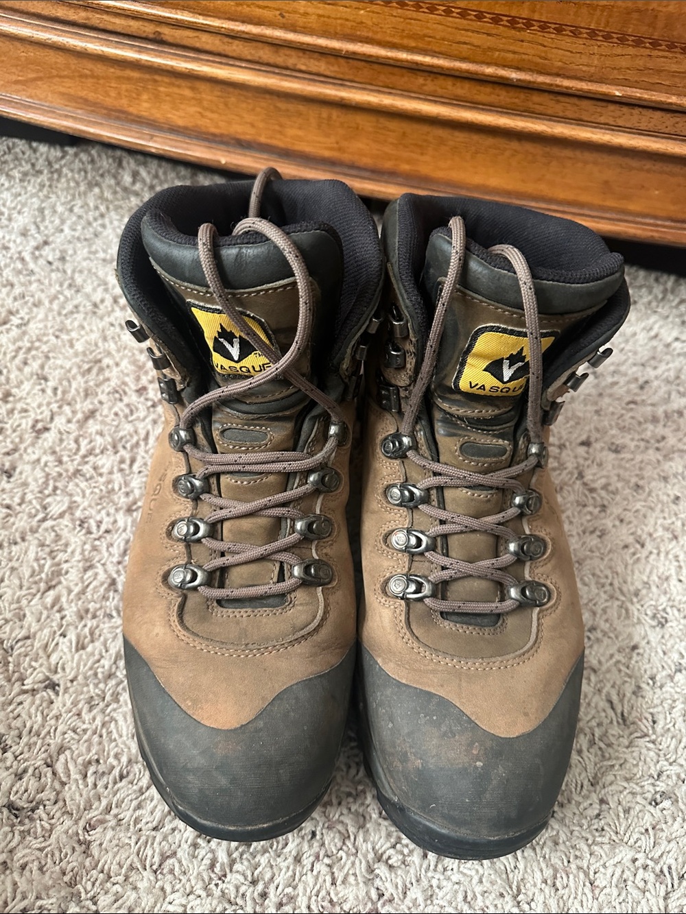 Vasque Men's Tan and Black Waterproof Hiking Boots